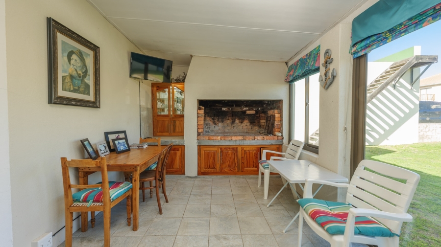 To Let 1 Bedroom Property for Rent in Agulhas Western Cape